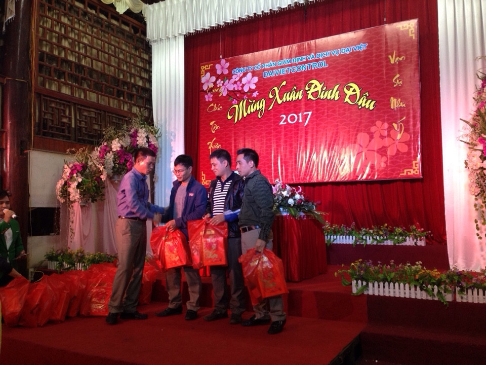 CÔNG TY CỔ PHẦN GIÁM ĐỊNH VÀ DỊCH VỤ ĐẠI VIỆT TỔ CHỨC TẤT NIÊN 2016